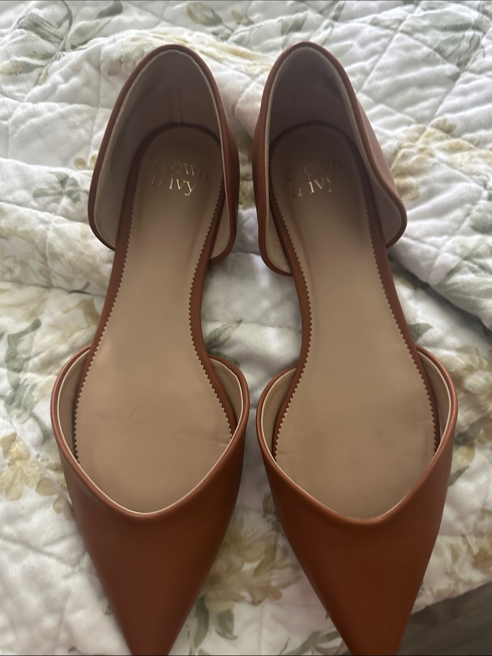 crown & ivy Brown Pointed D'Orsay Flats